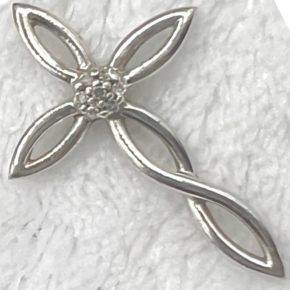 Sterling Silver Cross Pendant Infinity Kay Jewelers Clear Gem Stones 1.25"‎ 2g